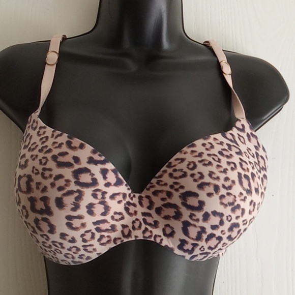 Victoria's Secret | Incredible Animal  Print Bra - Picture 3 of 7